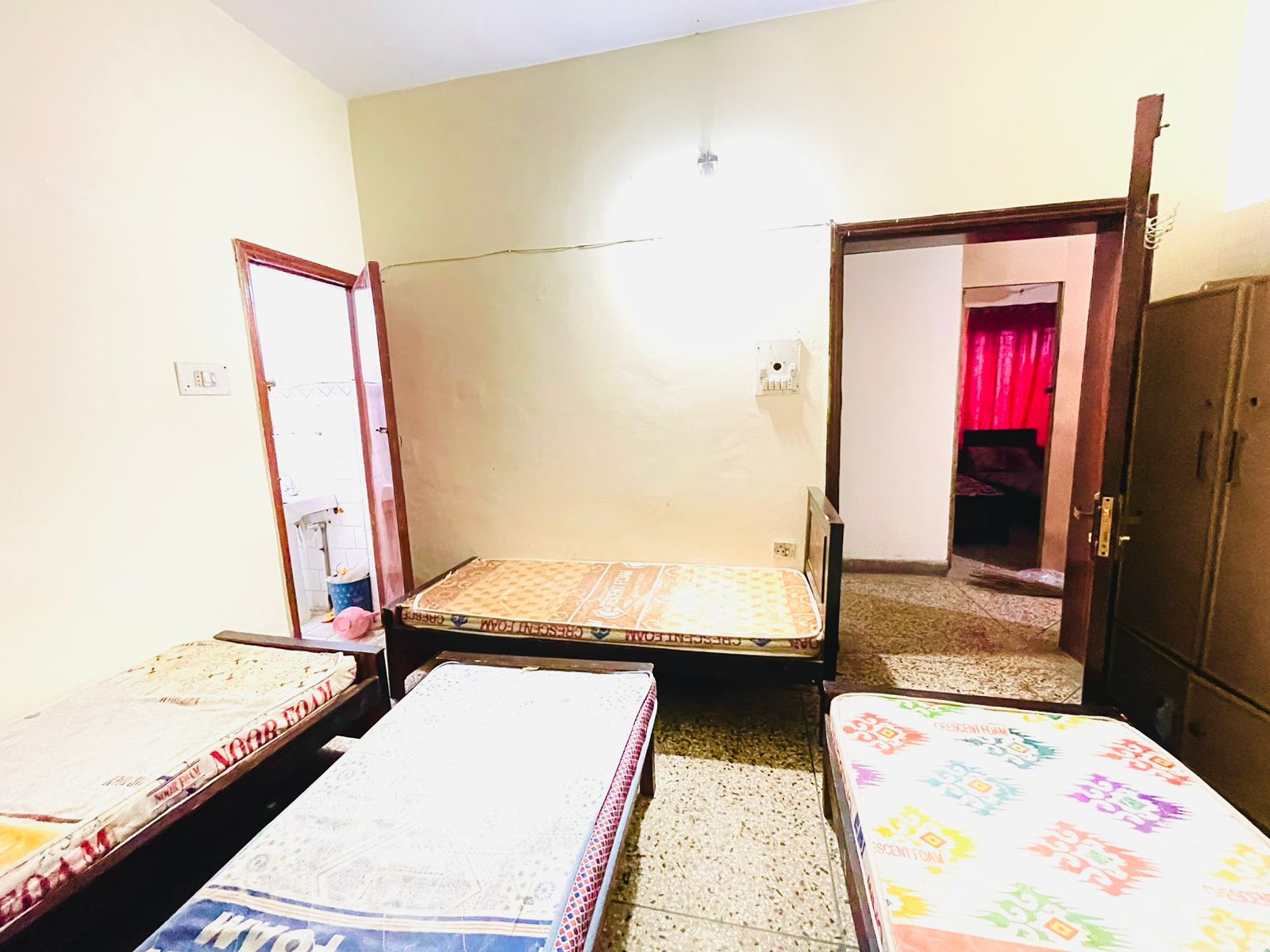 Four Seater Room at Capital Boys Hostel, photo 3